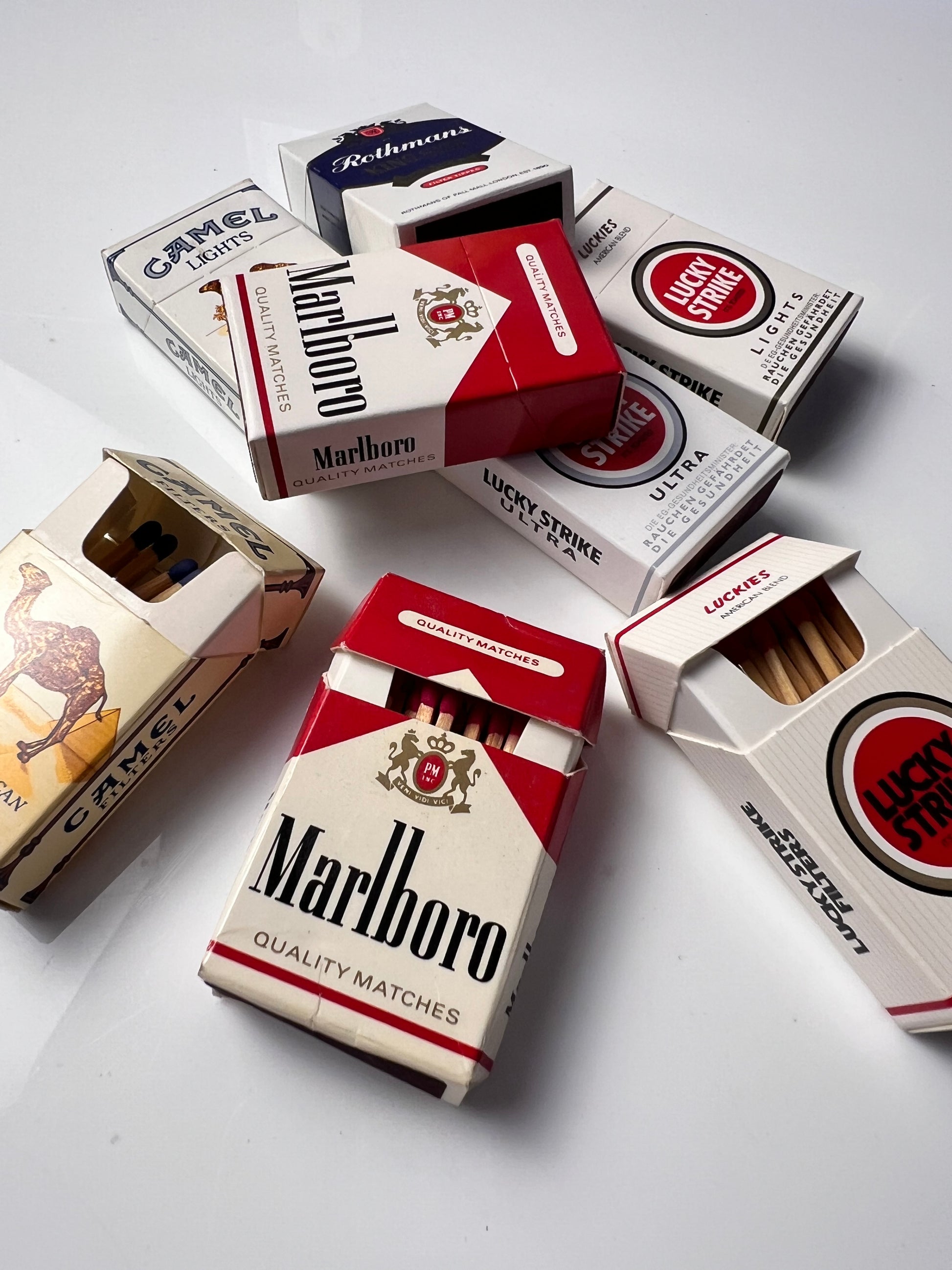 Set: Vintage Streichhölzer Zigaretten Schachtel Miniatur