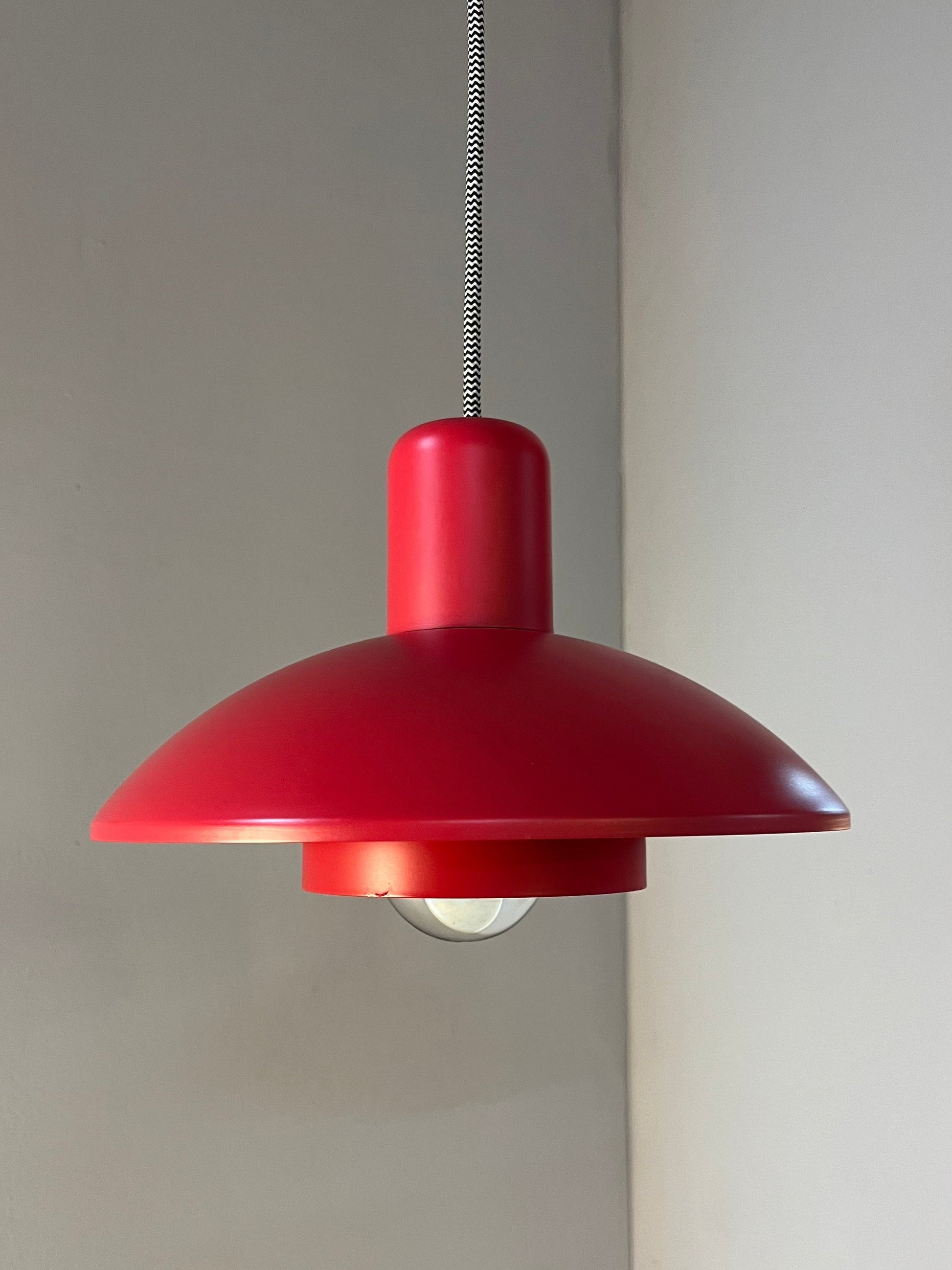 Hängelampe Typ 728 rot von Horn