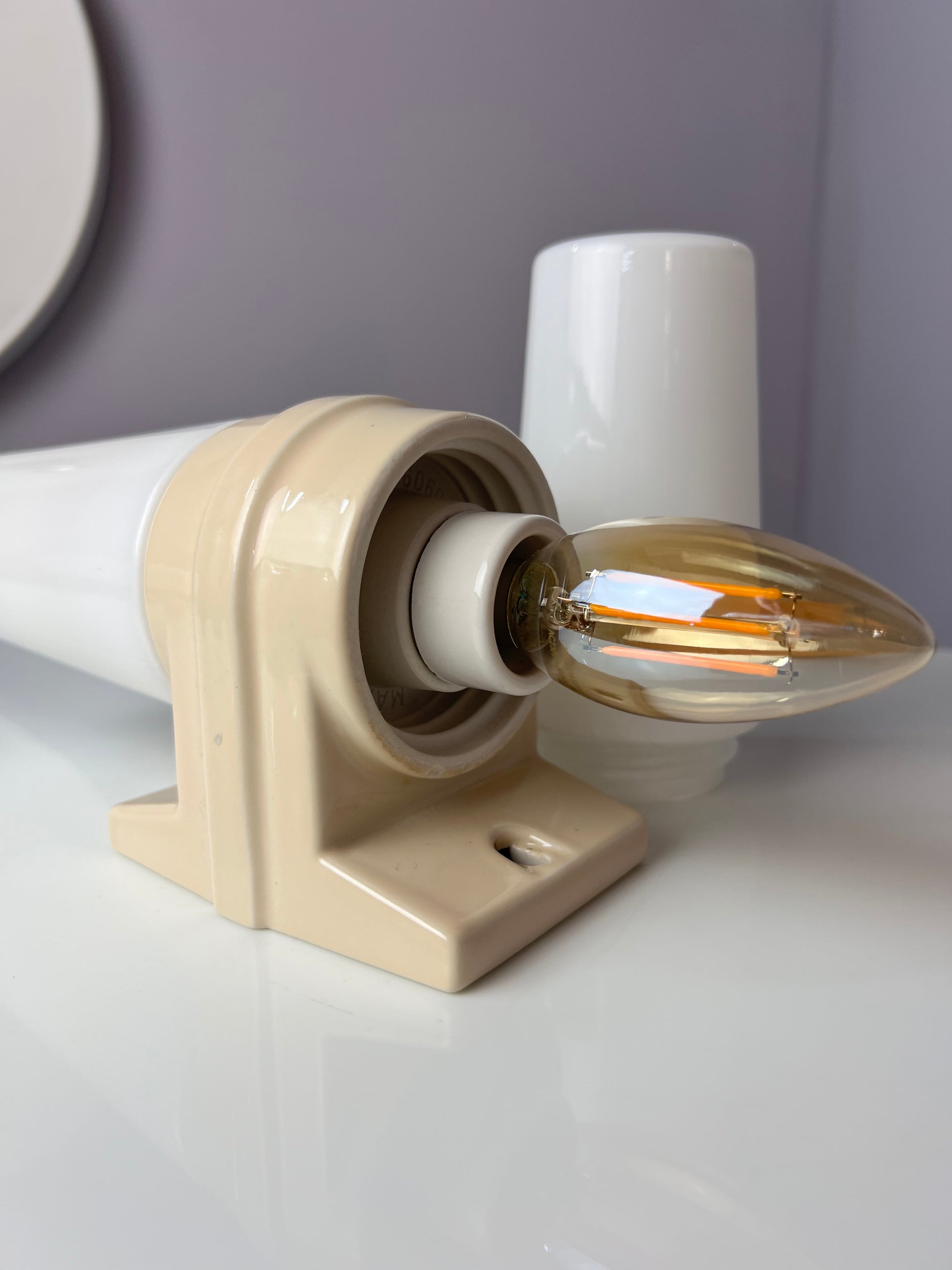 Wandlampe cremebeige von Sigvard Bernadotte für Ifö