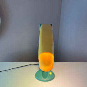 Tischlampe Toucan groß grün gelb von H.T. Huang für Huangslite