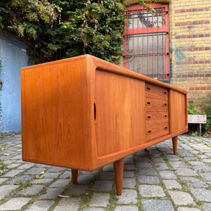 Sideboard Teak von H.P. Hansen
