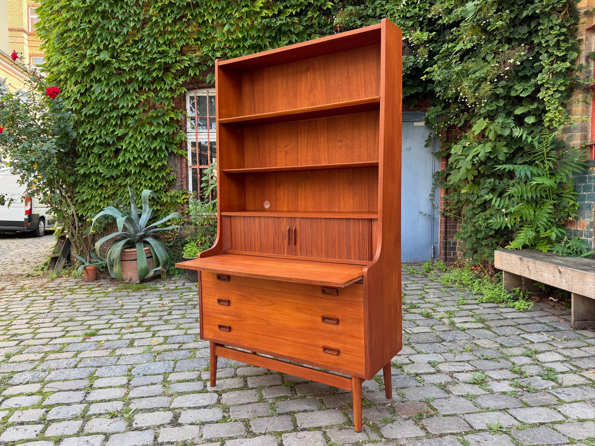 Bücherregal Teak mit Sekretär von Johannes Sorth für Nexø