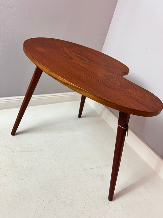 3-Bein Beistelltisch "Painter" Teak