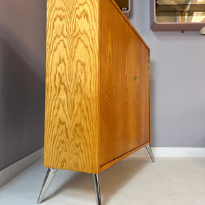 Schrank Typ 605 Esche von Hellerau