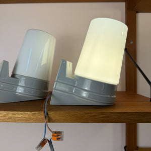 Set: 2x Wandlampe Modell 6070 weiß Sigvard Bernadotte für Ifö