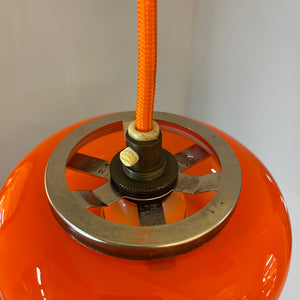 Hängelampe Modell 550 orange Glas von HEMI