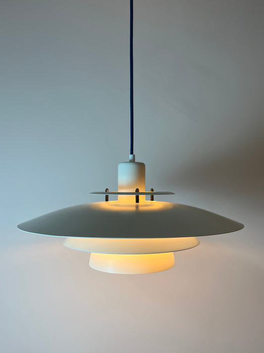 Lamellenlampe weiß aus Dänemark