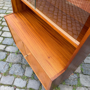 Aufsatzschrank mit Vitrine von VEB Möbelindustrie Halle