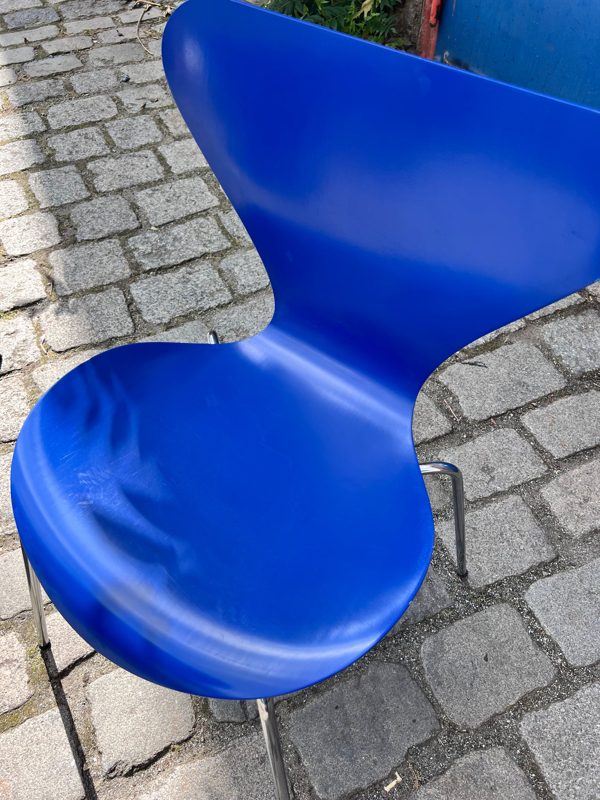 Set: 4x Stuhl Serie 7 Königsblau lackiert von Arne Jacobsen für Fritz Hansen