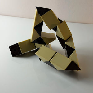 Original Rubik's Snake - Zauberschlange schwarz weiß