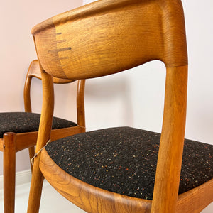Set: 2x Stuhl von Johannes Andersen für Uldum