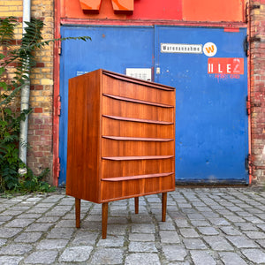 Kommode Teak mit durchgängigen Griffen