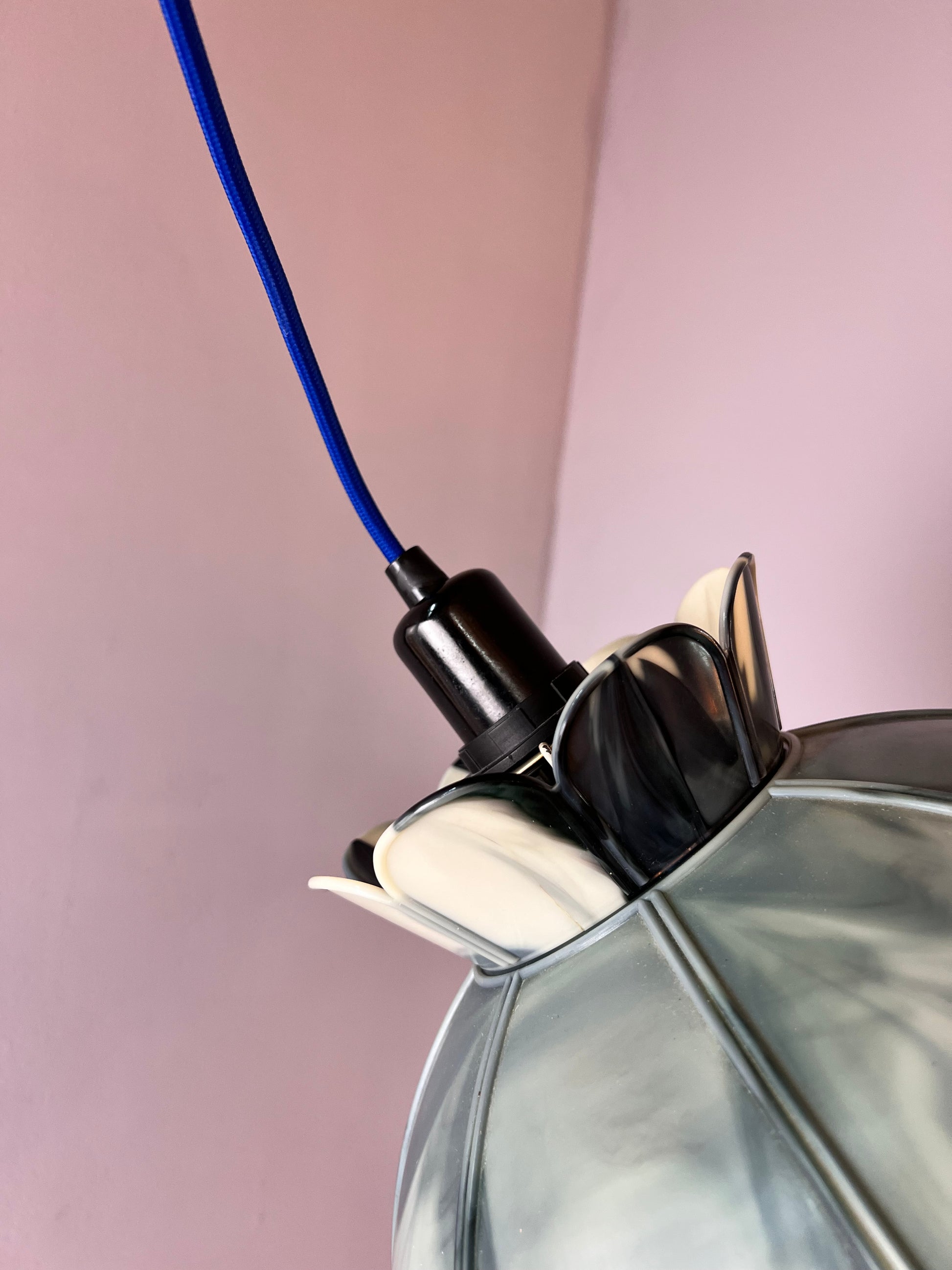 Hängelampe marmorierte Blume Kunststoff aus Dänemark