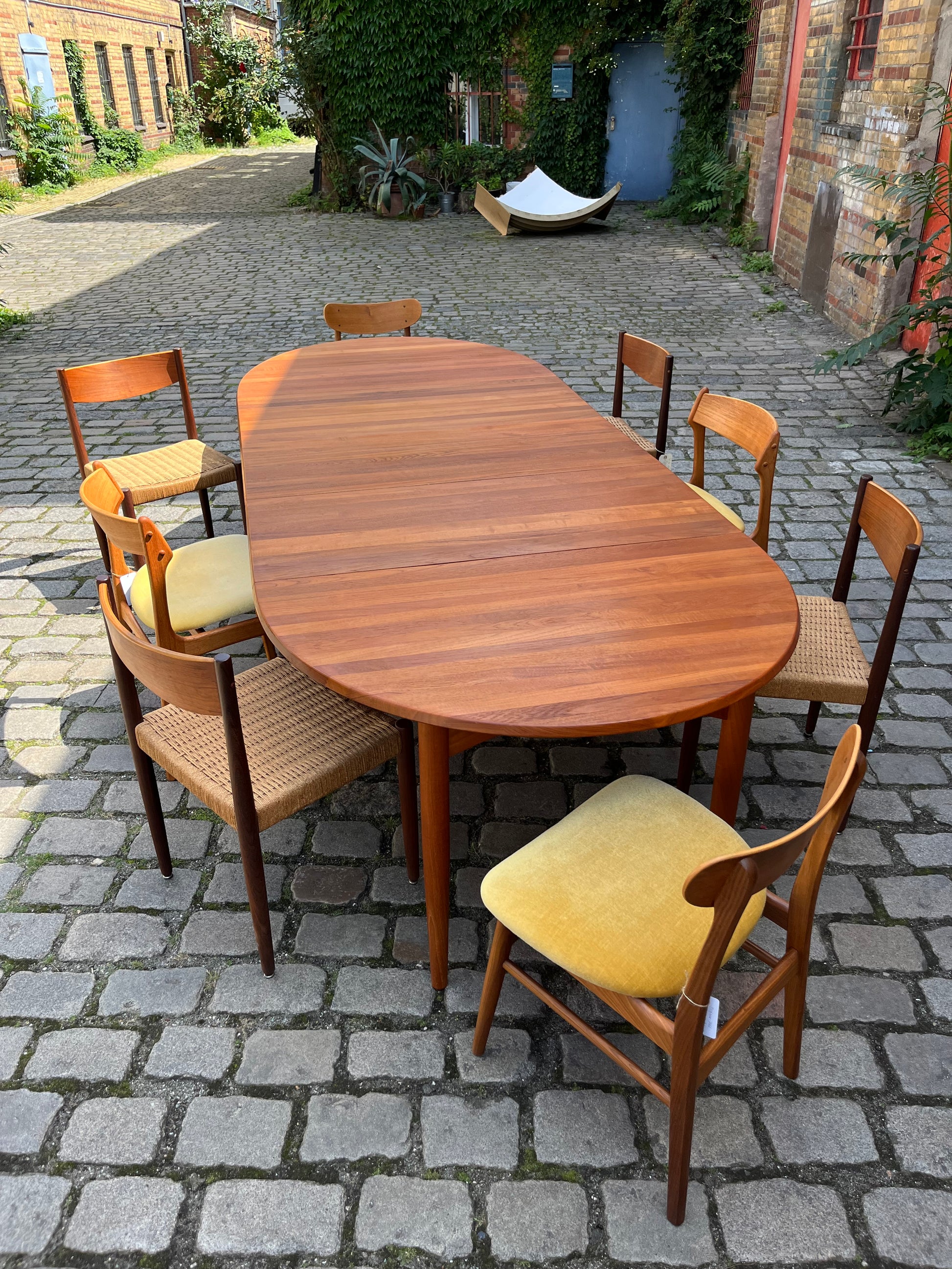 Esstisch Teak ausziehbar von CJ Rosengaard