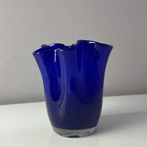 Schmale Vase Fazoletto blau Glas