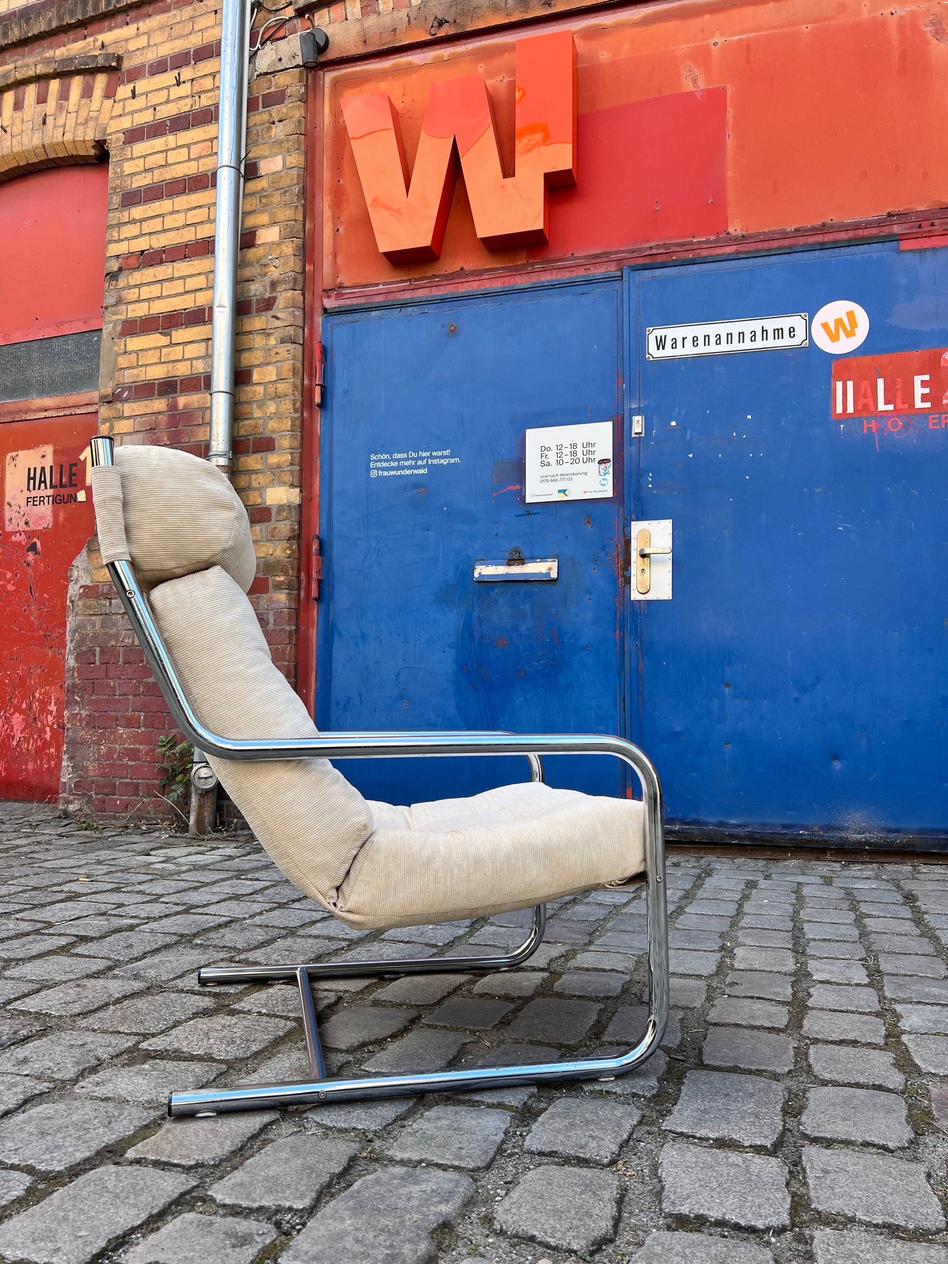 Sessel beige Kord Chromgestell