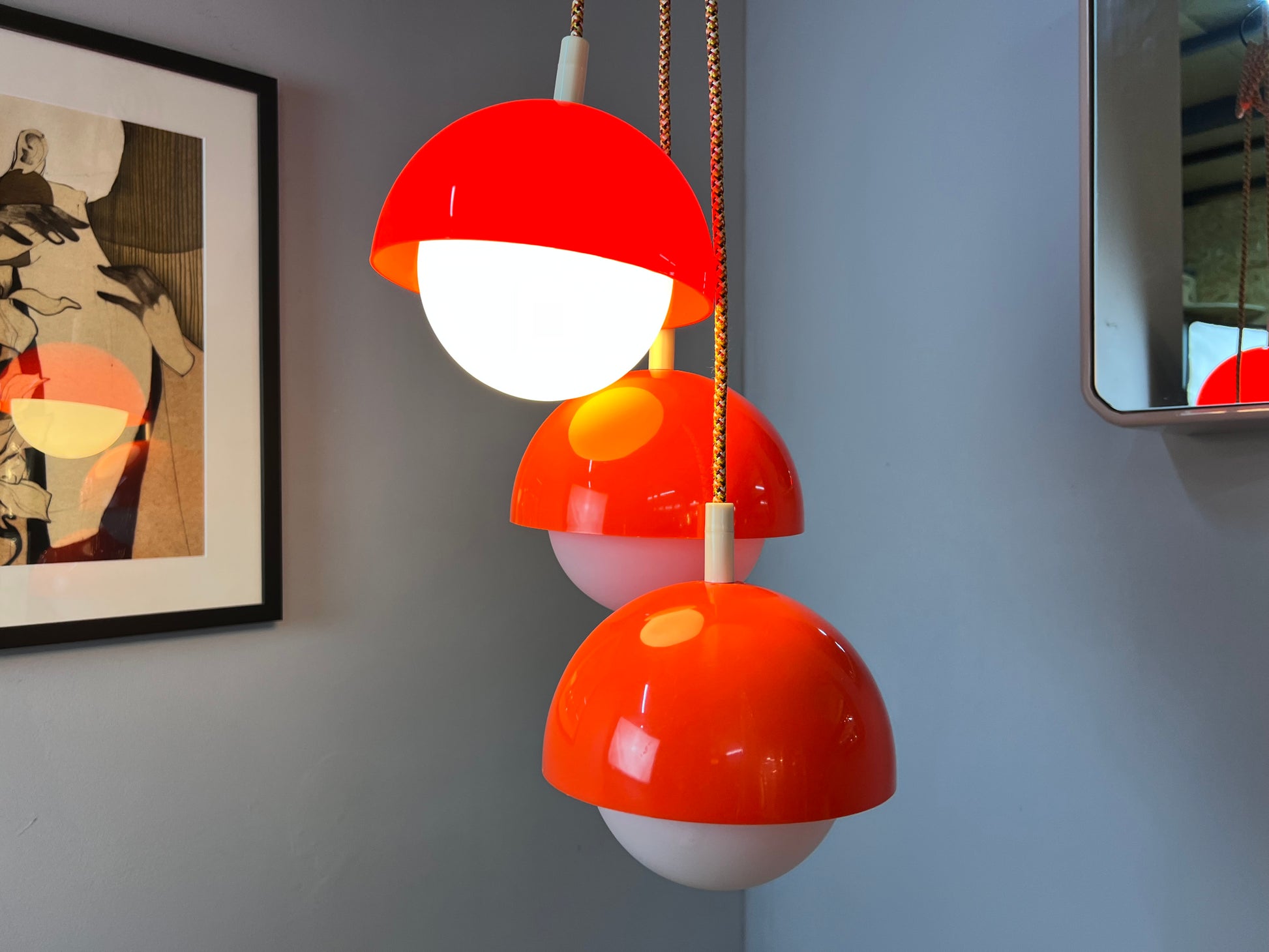 Hängelampe rot weiß Opalglas Kunststoff