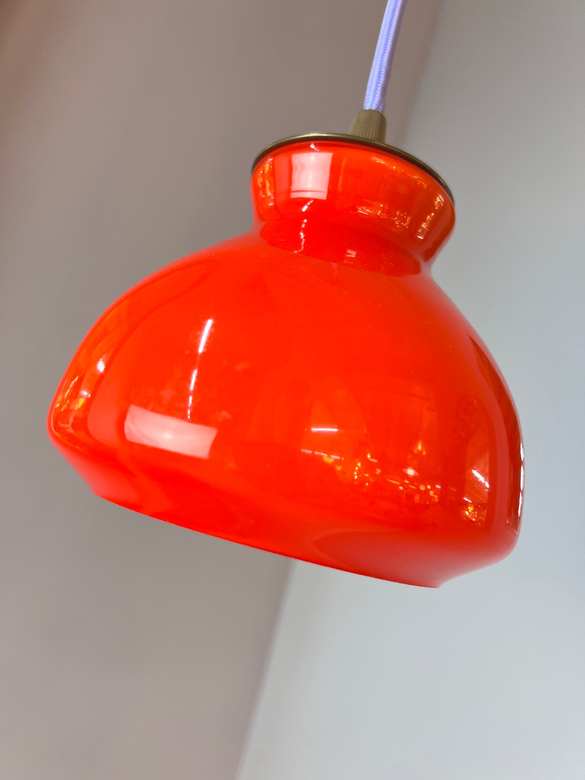 Hängelampe orange von Holmegaard