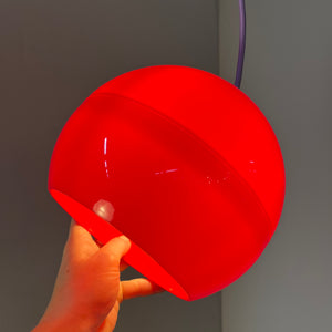 Kugellampe rot Kunststoff aus Dänemark