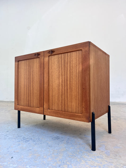 Schrank Teak von H. W. Klein für Bramin
