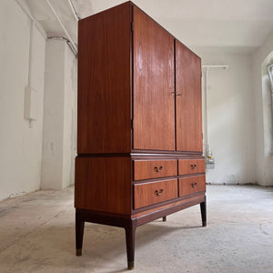 Büroschrank Teak mit Schloss aus Dänemark