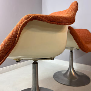 Tulip Chair orange von Juch Dänemark