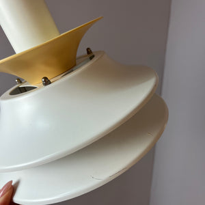 Lamellenlampe weiß gelb von Lyskær