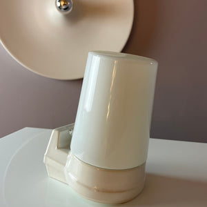 Wandlampe Modell 6070 weiß von Sigvard Bernadotte für Ifö