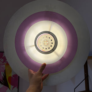 Lamellenlampe weiß lila von Formlight