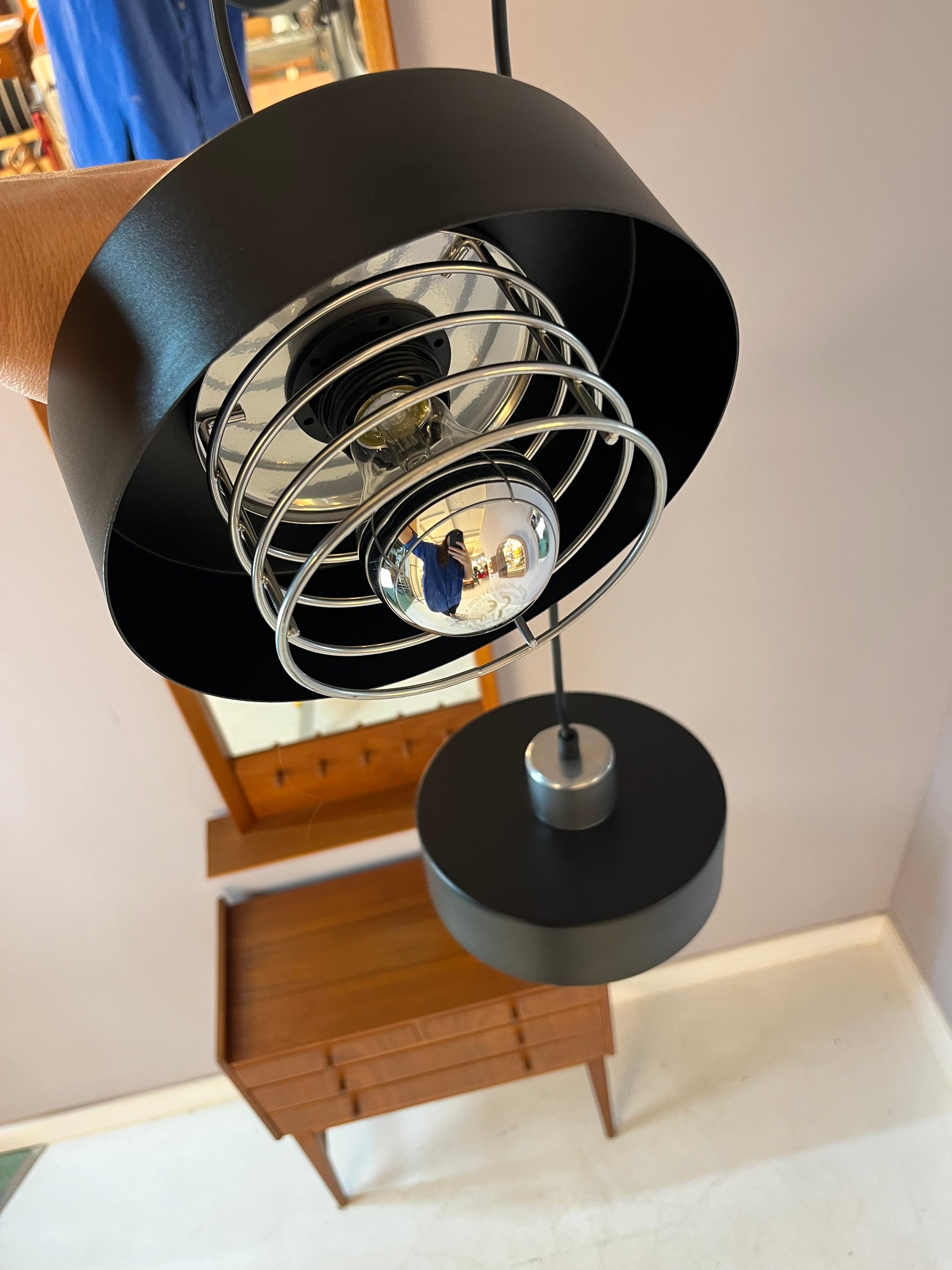 Hängelampe schwarz Chrom mit Gitter