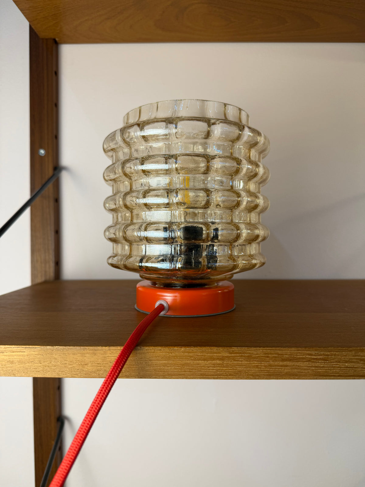 Tischlampe orange mit Bubbleglas Schirm von VEB Bautzen