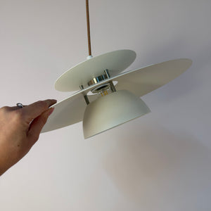 Lamellenlampe Typ 4450 weiß von Lyfa