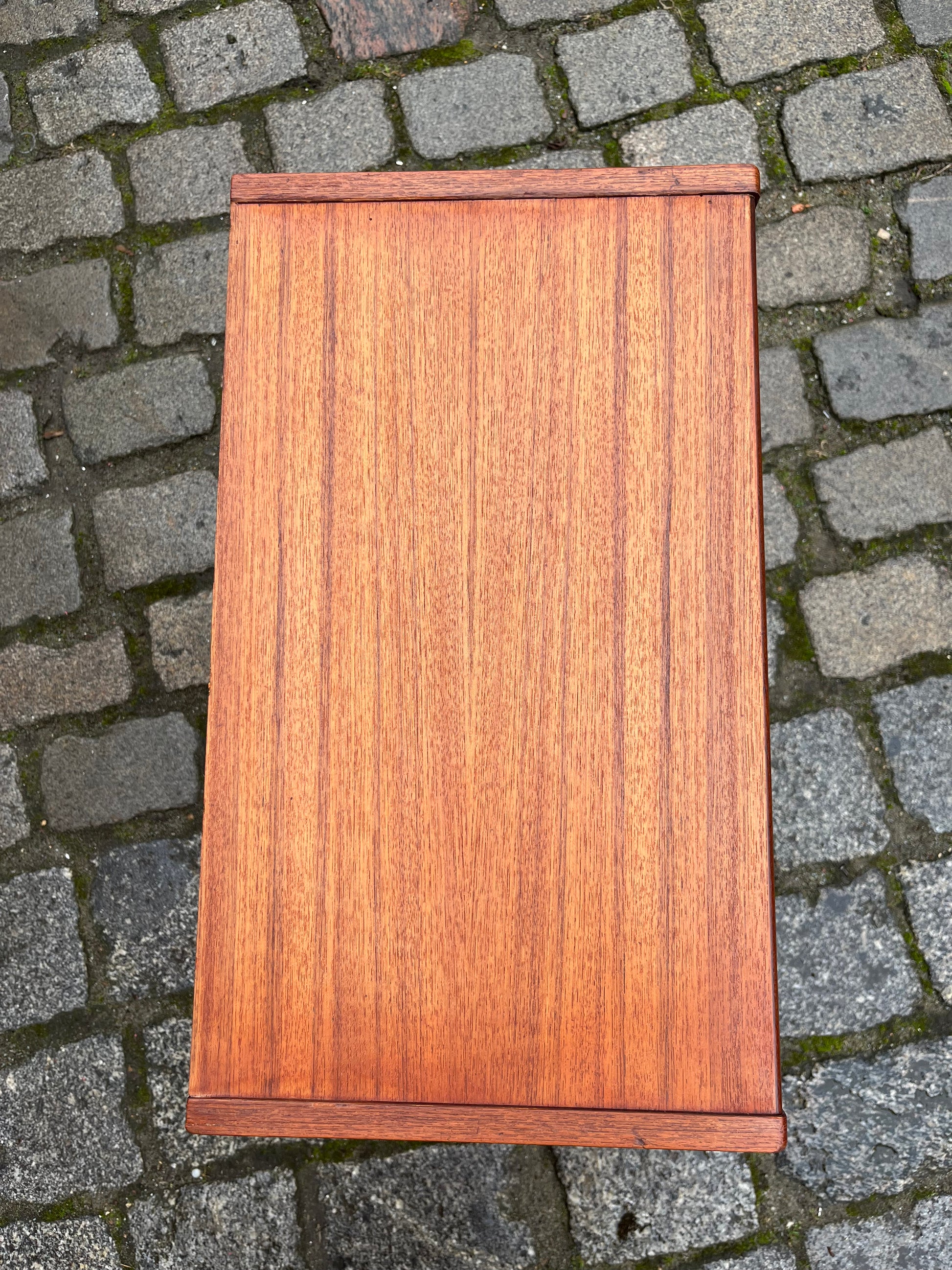 Schalplatten Regal Teak mit Schublade