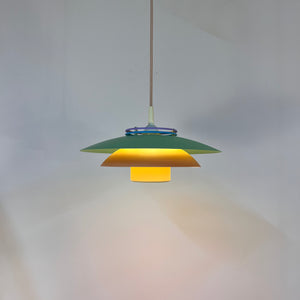 Lamellenlampe neu lackiert, Dänemark