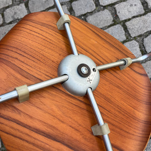 Stuhl Serie 7 Nussbaum von Arne Jacobsen für Fritz Hansen