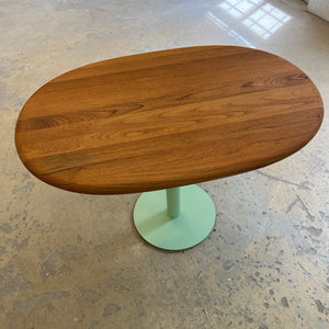 Ovaler Esstisch Teak mit neuem Tischgestell Glostrup