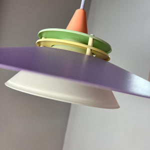 Lamellenlampe neu lackiert flieder aus Dänemark