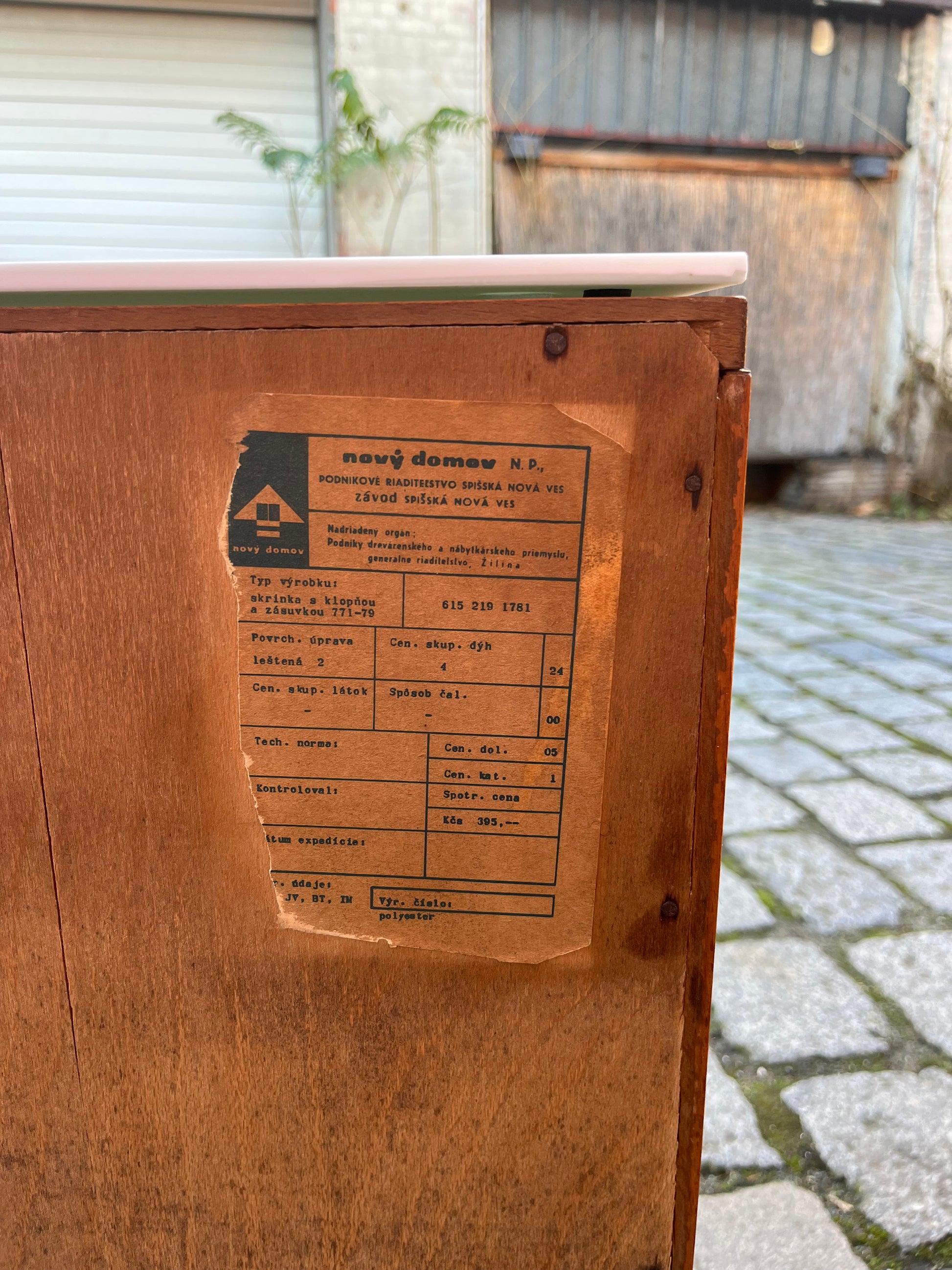 Set: 2 Nachttische von František Mezulánik für Nový Domov