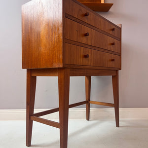 Set: Kommode mit Spiegel Teak