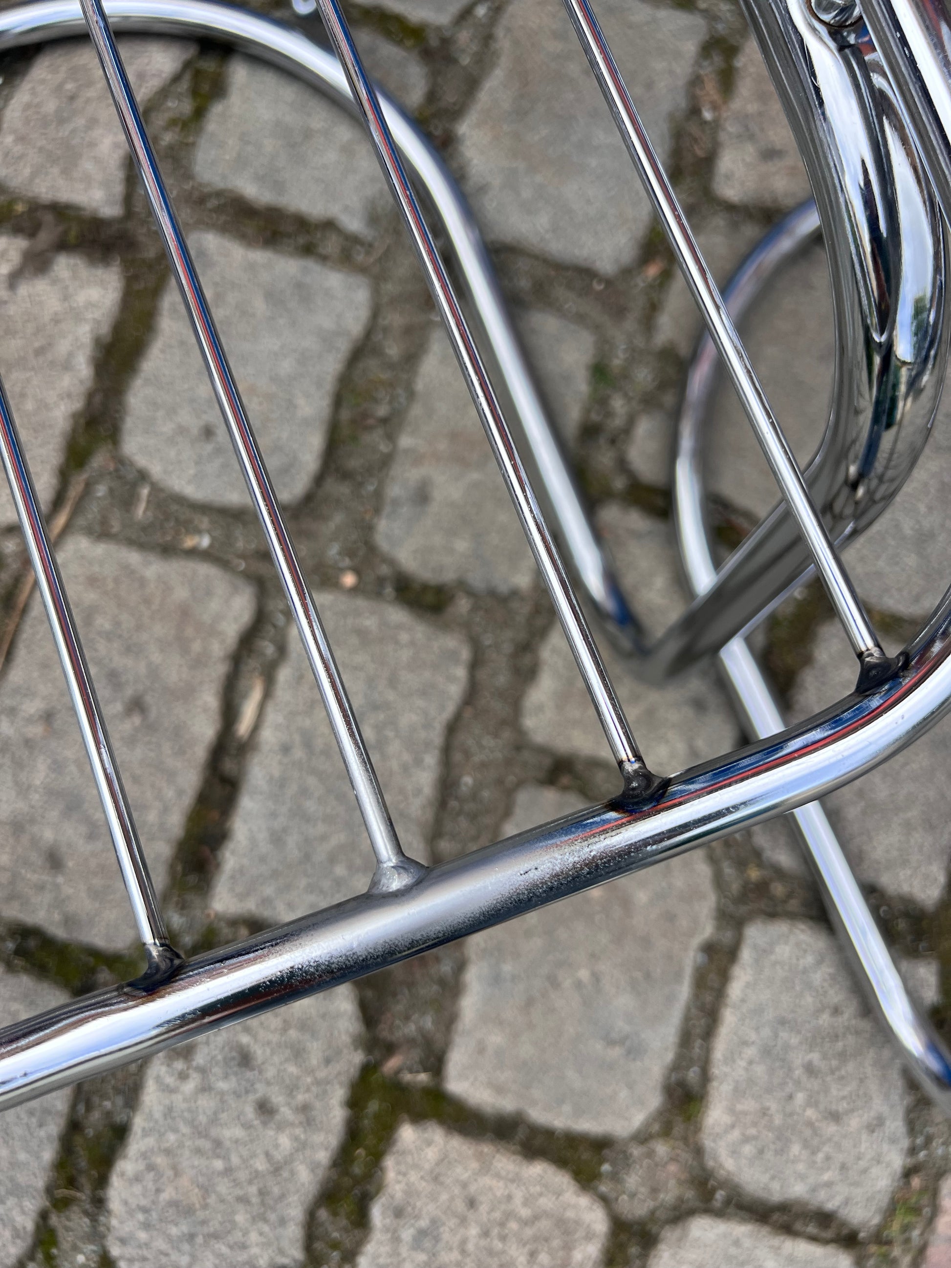 Freischwinger Chrom von Gastone Rinaldi
