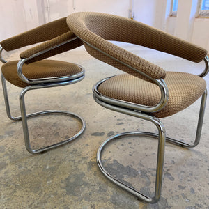 Freischwinger beige Chrom von Giotto Stoppino - mit kleinen Gebrauchsspuren