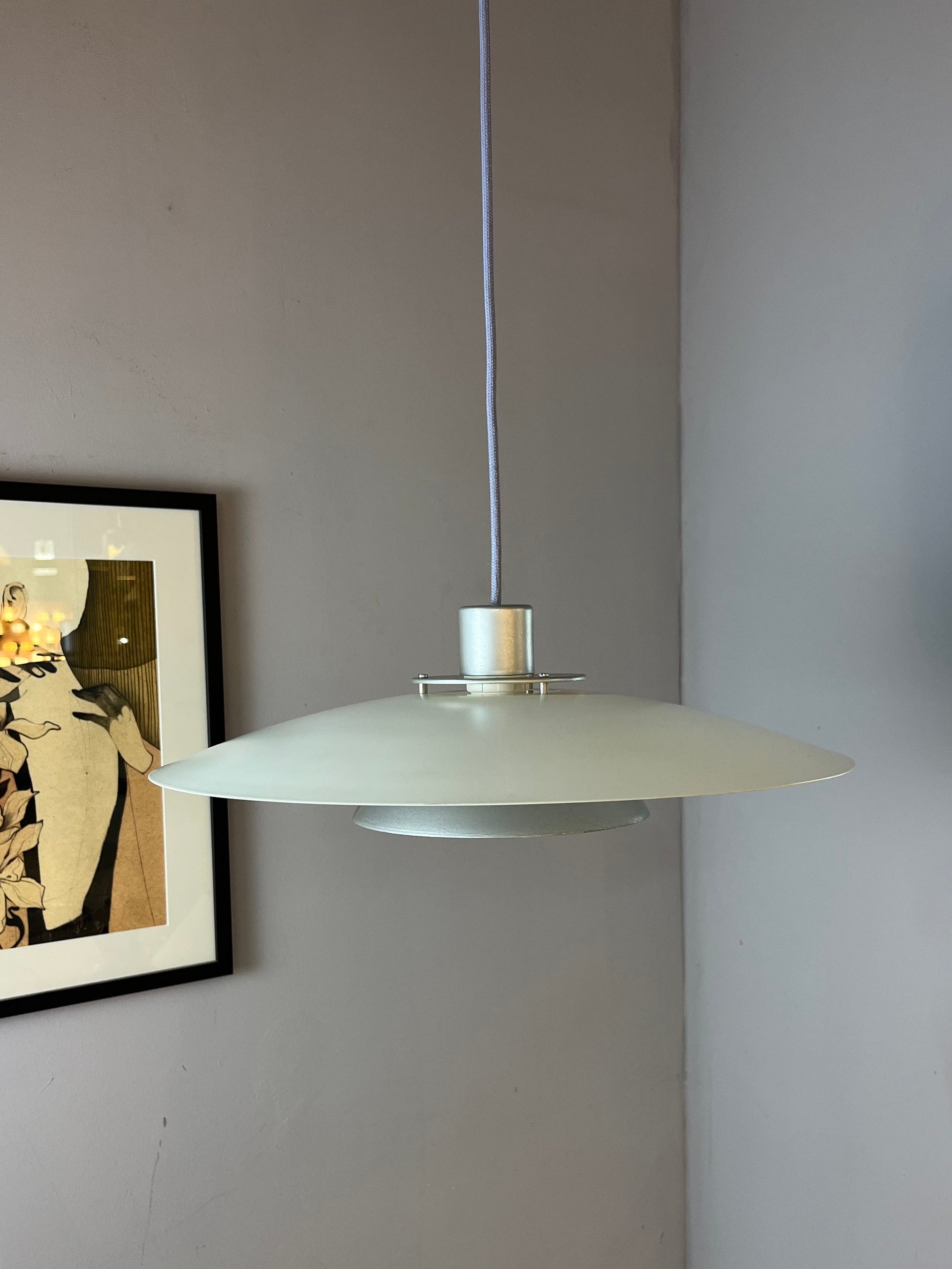 Lamellenlampe weiß silber von Design Light
