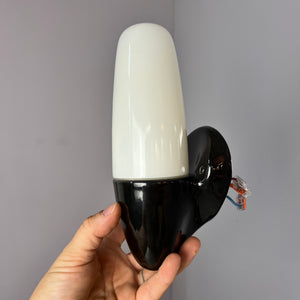 Wandlampe Model 6065 schwarz von Wilhelm Wagenfeld für Lindner