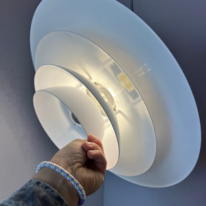 Lamellenlampe weiß Hochglanz