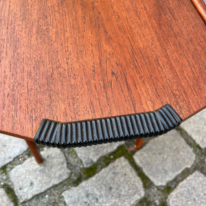 Beistelltisch / Nähkasten Teak aus Dänemark