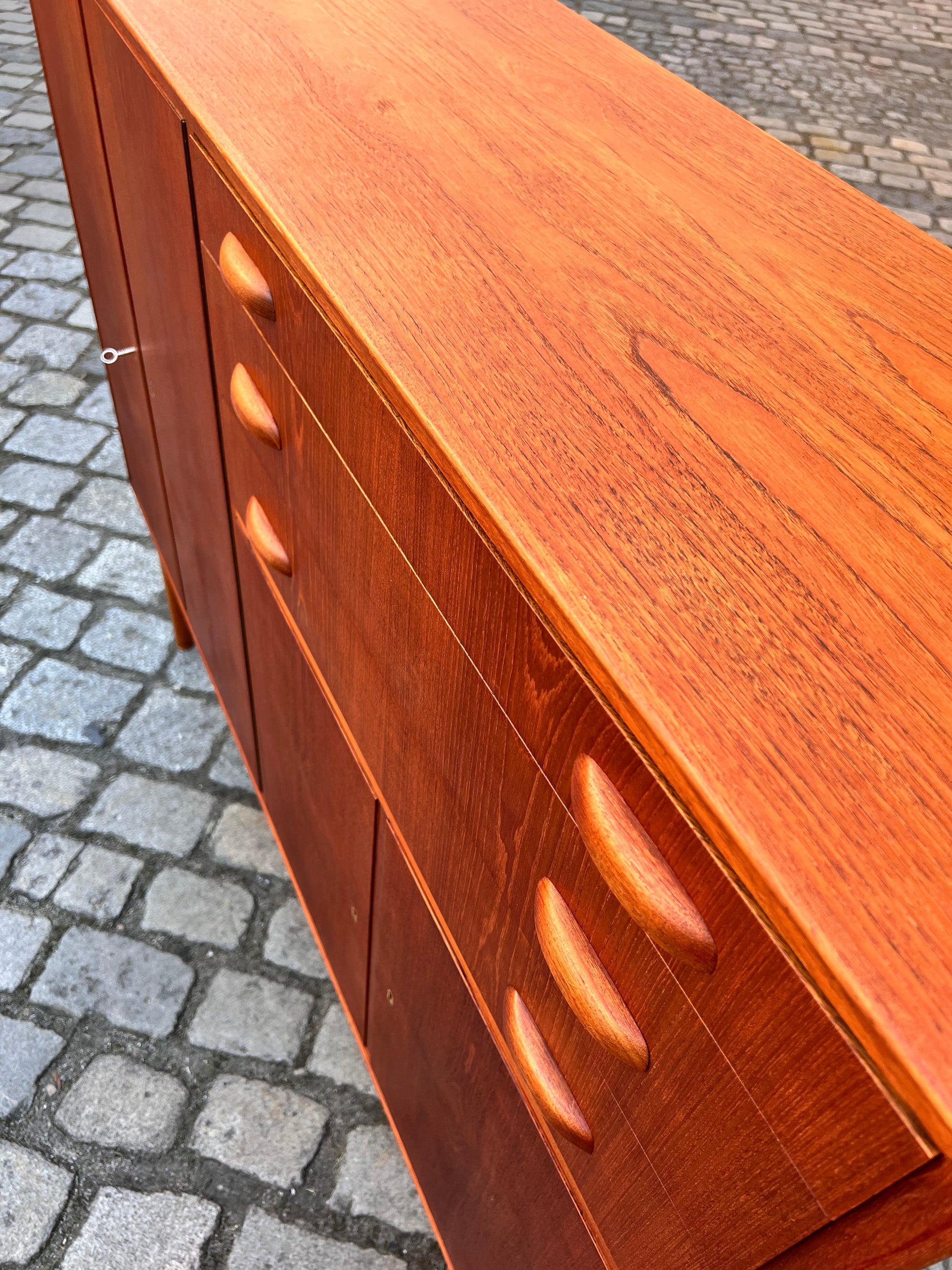 Highboard Teak aus Dänemark