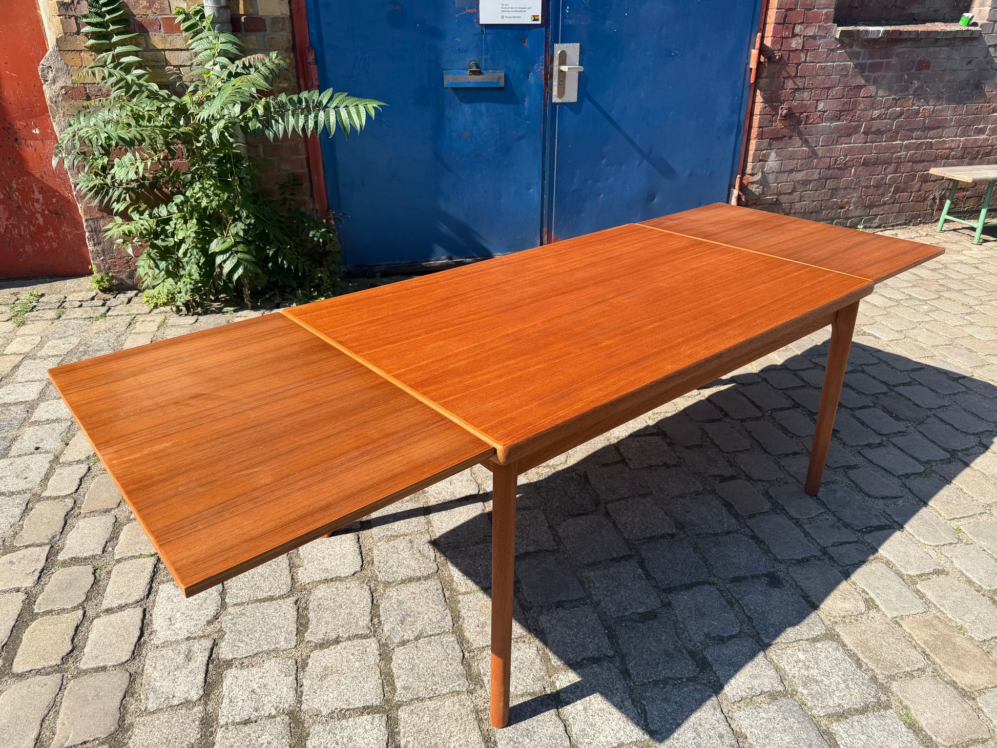 Ausziehbarer Esstisch Teak von Henning Kjærnulf
