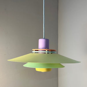 Lamellenlampe neu lackiert flieder gelb mint aus Dänemark