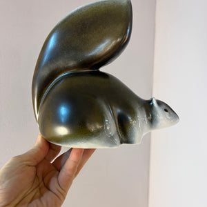 Figur Eichhörnchen von Ljubiša Mišić für Goebel Porzellan