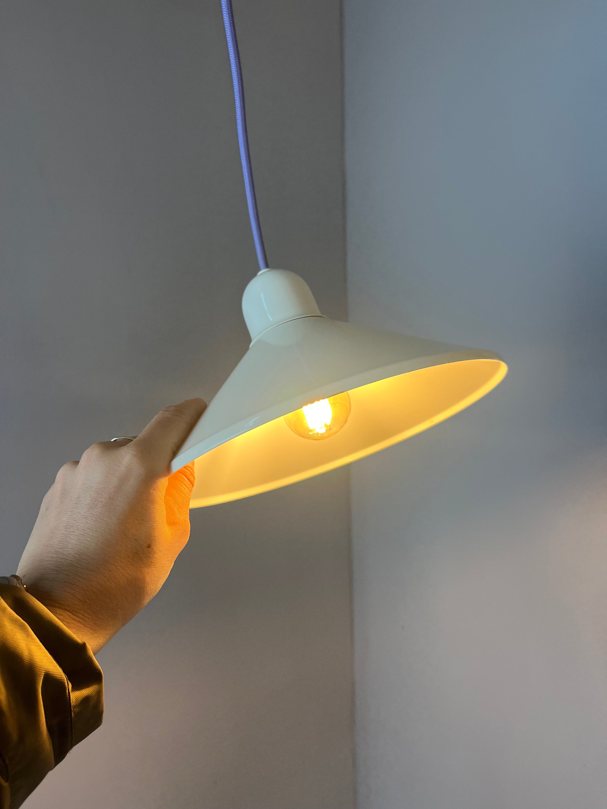 Hängelampe Typ 734 weiß von Horn